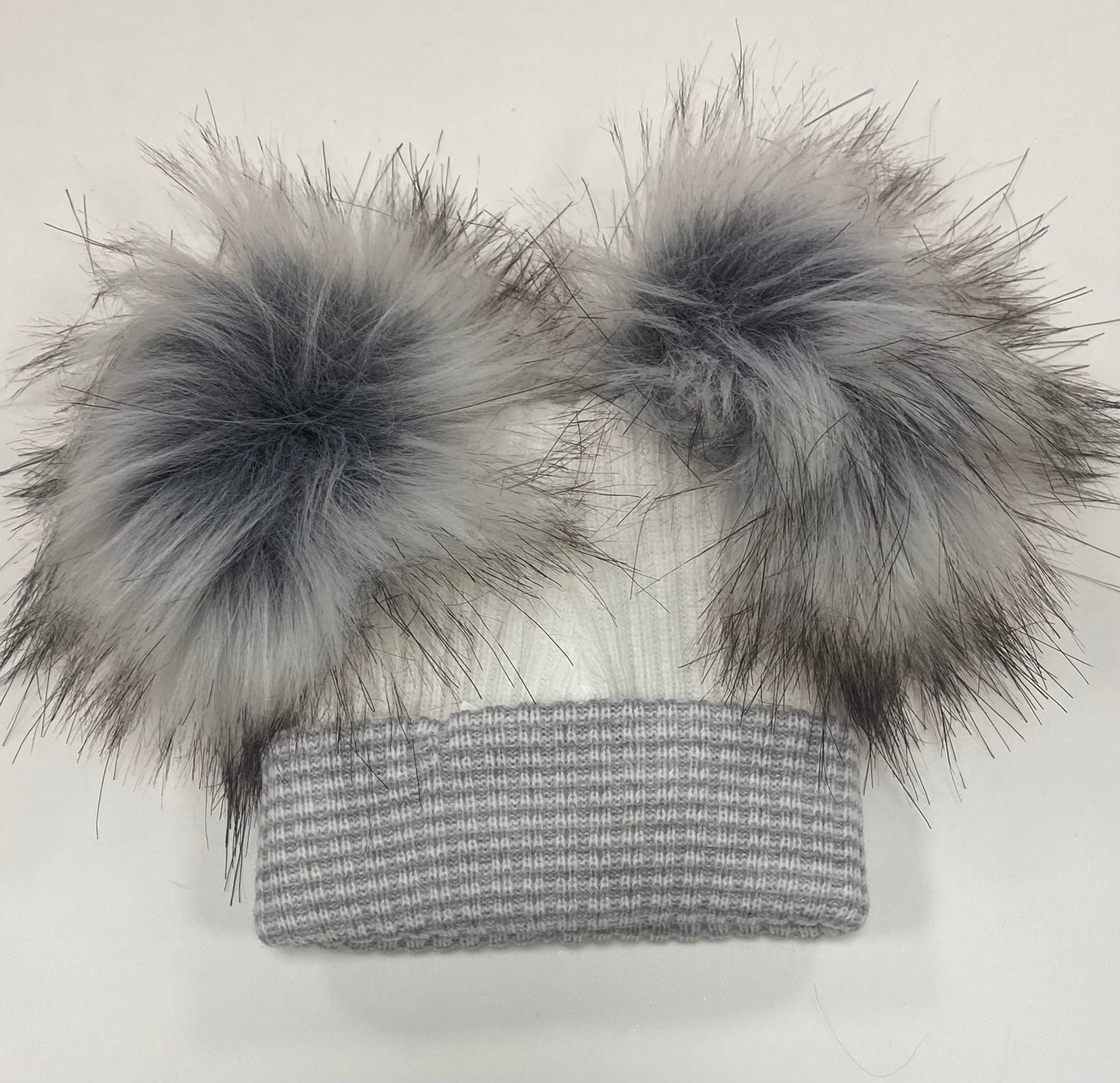 Grey/silver Pom Pom hat